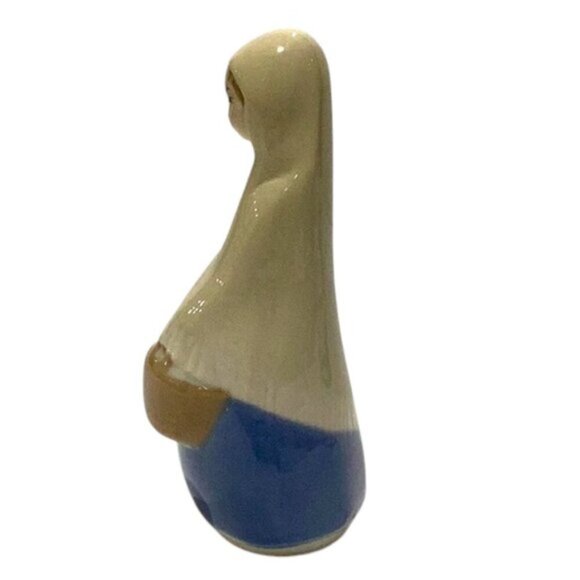 Vintage REX Porcelain 6" Figurine - Lady‎ with Scarf - Made in Valencia, Spain - Picture 2 of 6